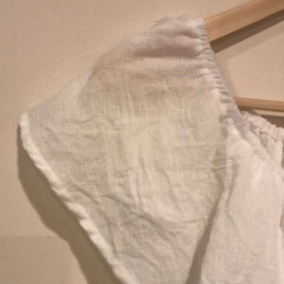 altar'd state White Ruffle Neck Romper - Size S - Picture 5 of 8